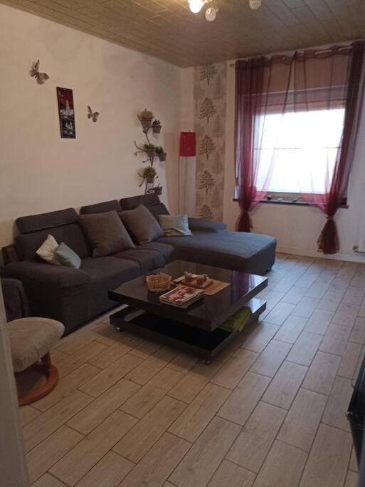 Appartement De 70M2 Tout Equipe Hargarten-aux-Mines Bagian luar foto