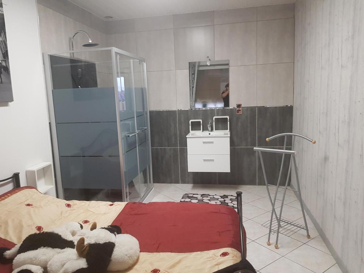 Appartement De 70M2 Tout Equipe Hargarten-aux-Mines Bagian luar foto